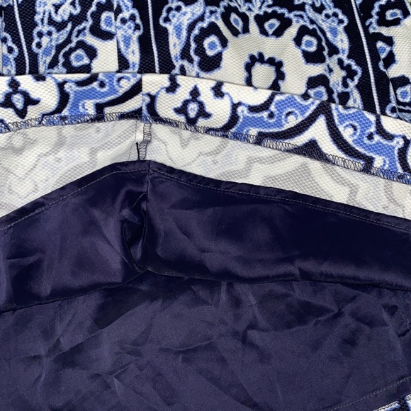 Talbots blue floral dress size 6 petite - Picture 8 of 10